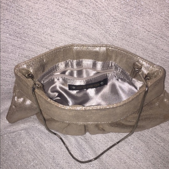 Steve Madden clutch - Picture 3 of 3